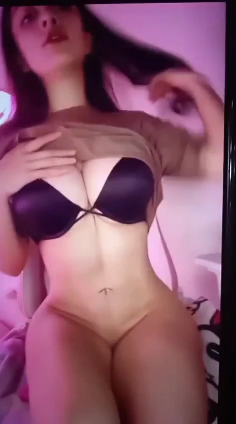 Sylunh, um vídeo sensual irresistível com suas provocações