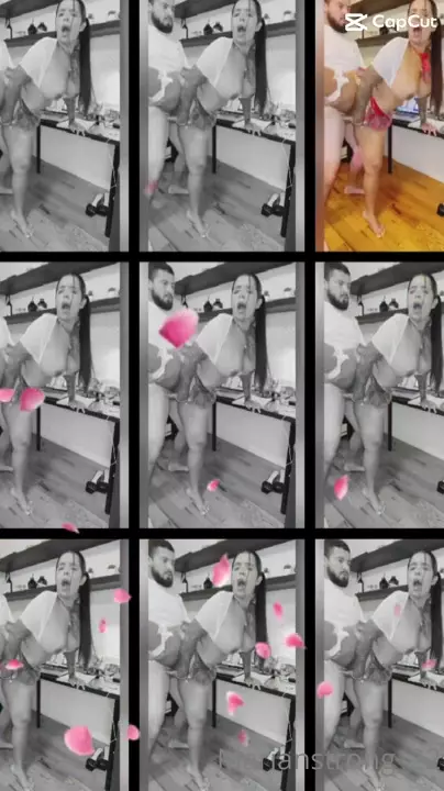 Marian Michely deu uma mamadinha e depois mostrou a parte de baixo