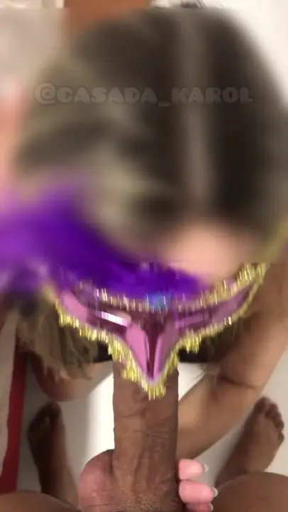 A Karol, que é casada, se divertiu com o zé droguinha do vizinho A Karol, que é casada, se divertiu com o zé droguinha do vizinho