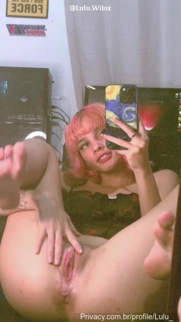 Vídeo caseiro da Lulu Witox revelando tudo! Vídeo caseiro da Lulu Witox revelando tudo!