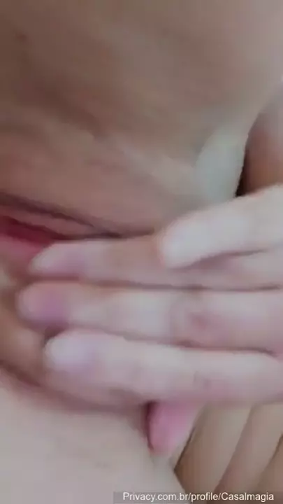 Casal Magia, vídeo da gata mostrando suas curvas sensacionais Casal Magia, vídeo da gata mostrando suas curvas sensacionais