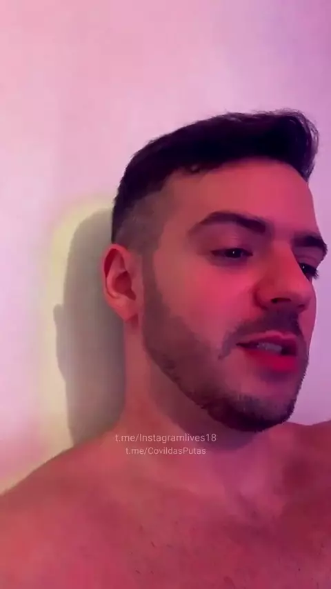 O Lucas Recife tá sempre mandando ver em lives bem ardentes no Instagram! O Lucas Recife tá sempre mandando ver em lives bem ardentes no Instagram!