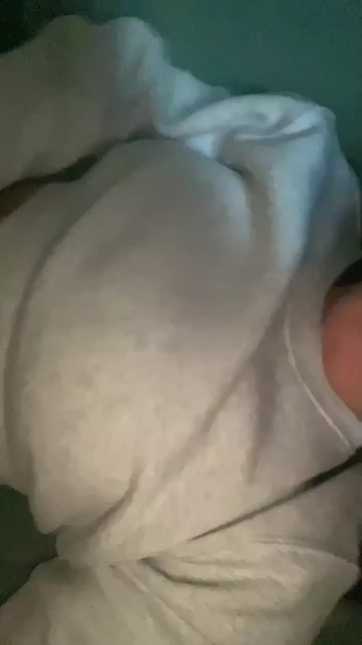 Meliare, a gata ousada, exibe seu remelexo fenomenal! Meliare, a gata ousada, exibe seu remelexo fenomenal!