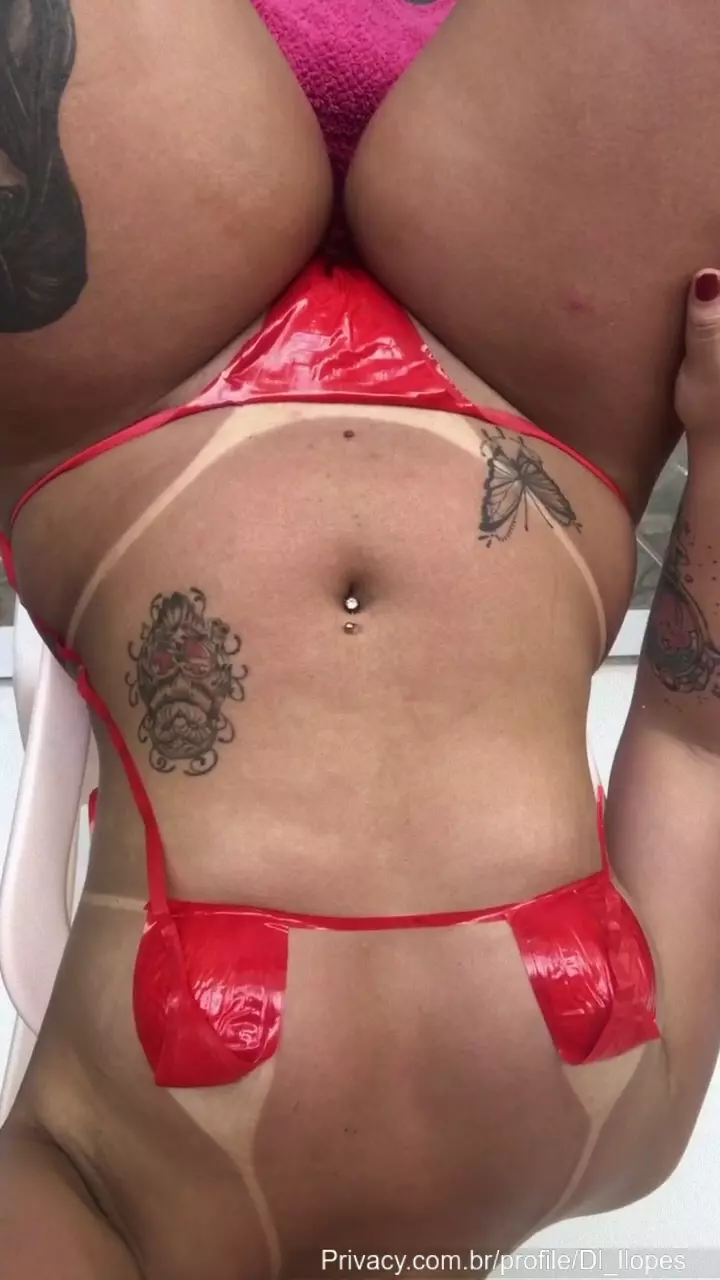 Duda Lopes gave a show de tirar o fôlego com seu biquíni de fita no pornô xxx! Duda Lopes gave a show de tirar o fôlego com seu biquíni de fita no pornô xxx!