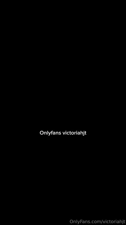 Vídeo da Victoria arrasando de quatro, cheia de desejo!
