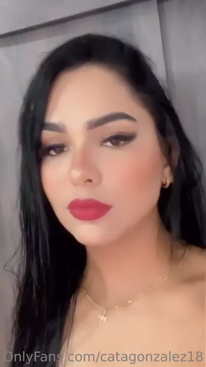 Cata Gonzalez é uma gostosa e cheia de marra! Cata Gonzalez é uma gostosa e cheia de marra!