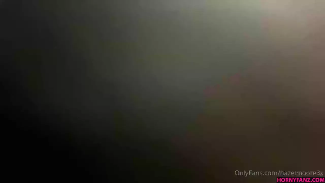 Filme pornô da Hazel Moore com um negão incrivelmente bem dotado Filme pornô da Hazel Moore com um negão incrivelmente bem dotado