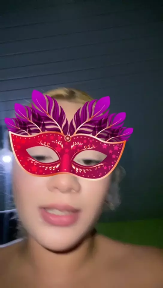Transmissões ao vivo com meninas se divertindo e aproveitando bastante! Transmissões ao vivo com meninas se divertindo e aproveitando bastante!